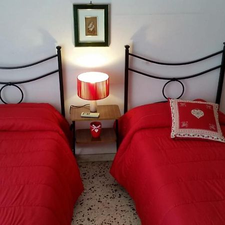 Tora House Hotel Катания Екстериор снимка