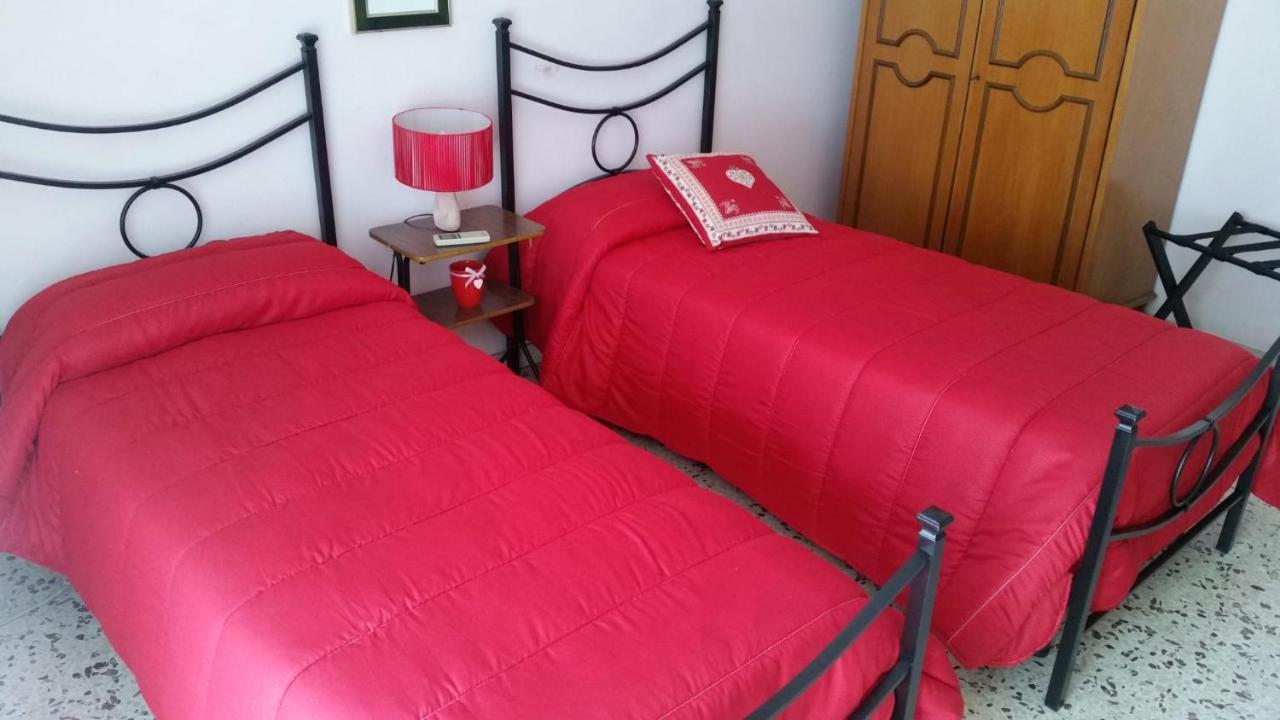 Tora House Hotel Катания Екстериор снимка