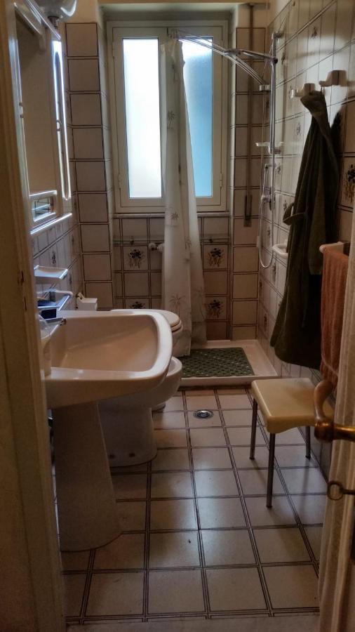 Tora House Hotel Катания Екстериор снимка