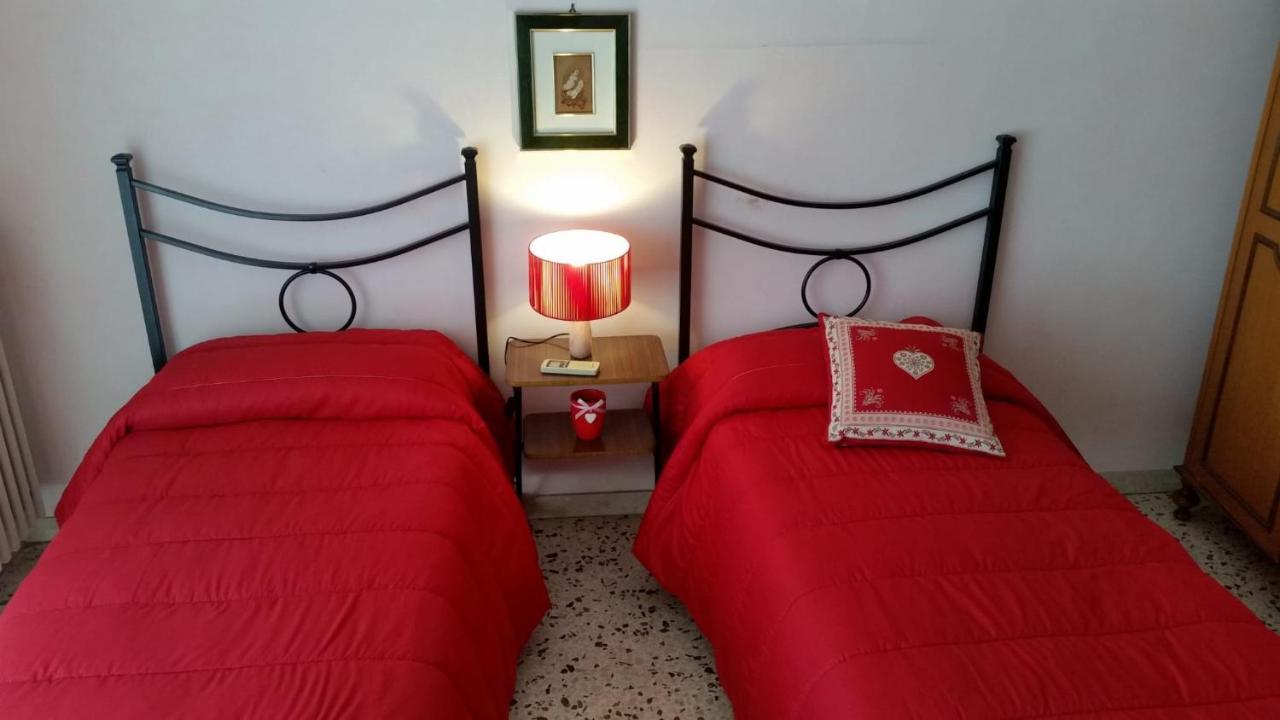Tora House Hotel Катания Екстериор снимка